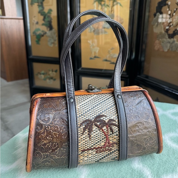 Handbags - Vintage wooden and bamboo structured Brown palm tree Handbag